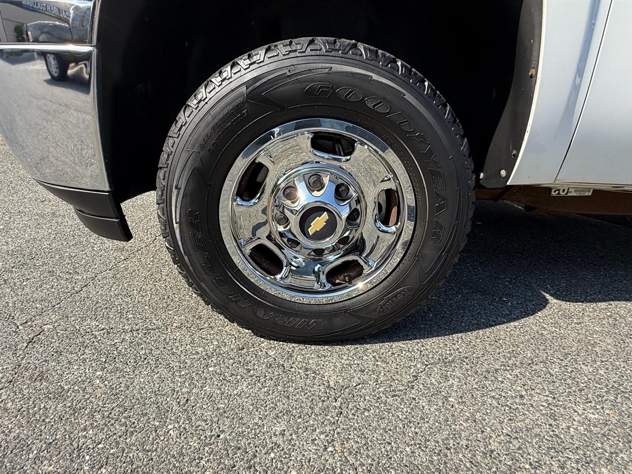 Chevrolet Silverado 2500HD 4WD Ext Cab 158.2" Work Truck 2011