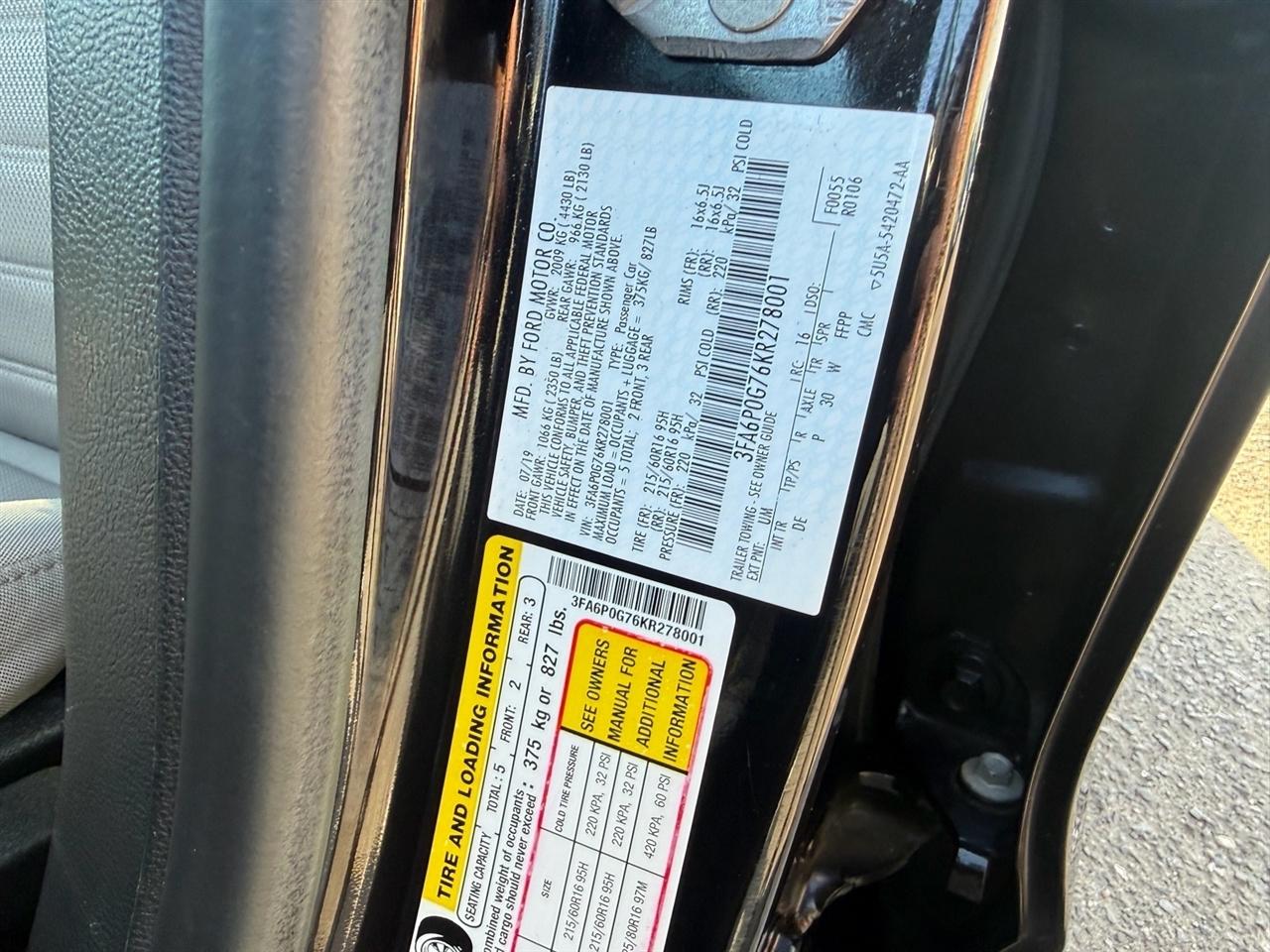 Ford Fusion S FWD 2019