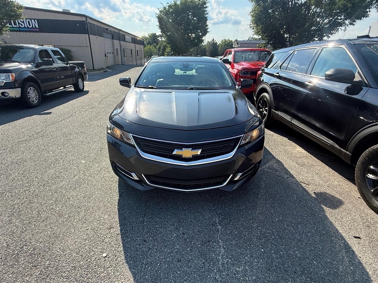 Chevrolet Impala 4dr Sdn LS w/1FL 2019