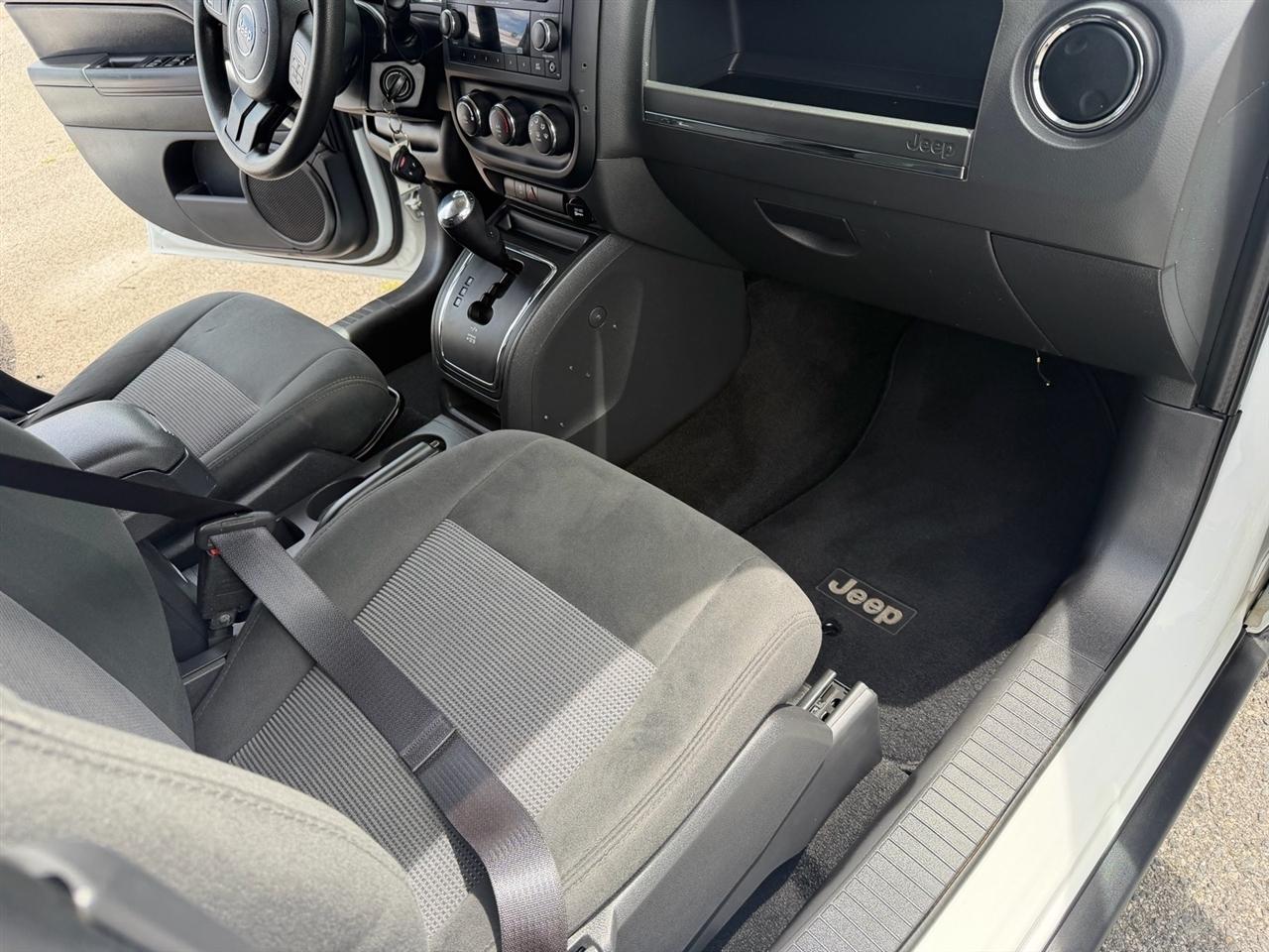 Jeep Patriot 4WD 4dr Sport 2014