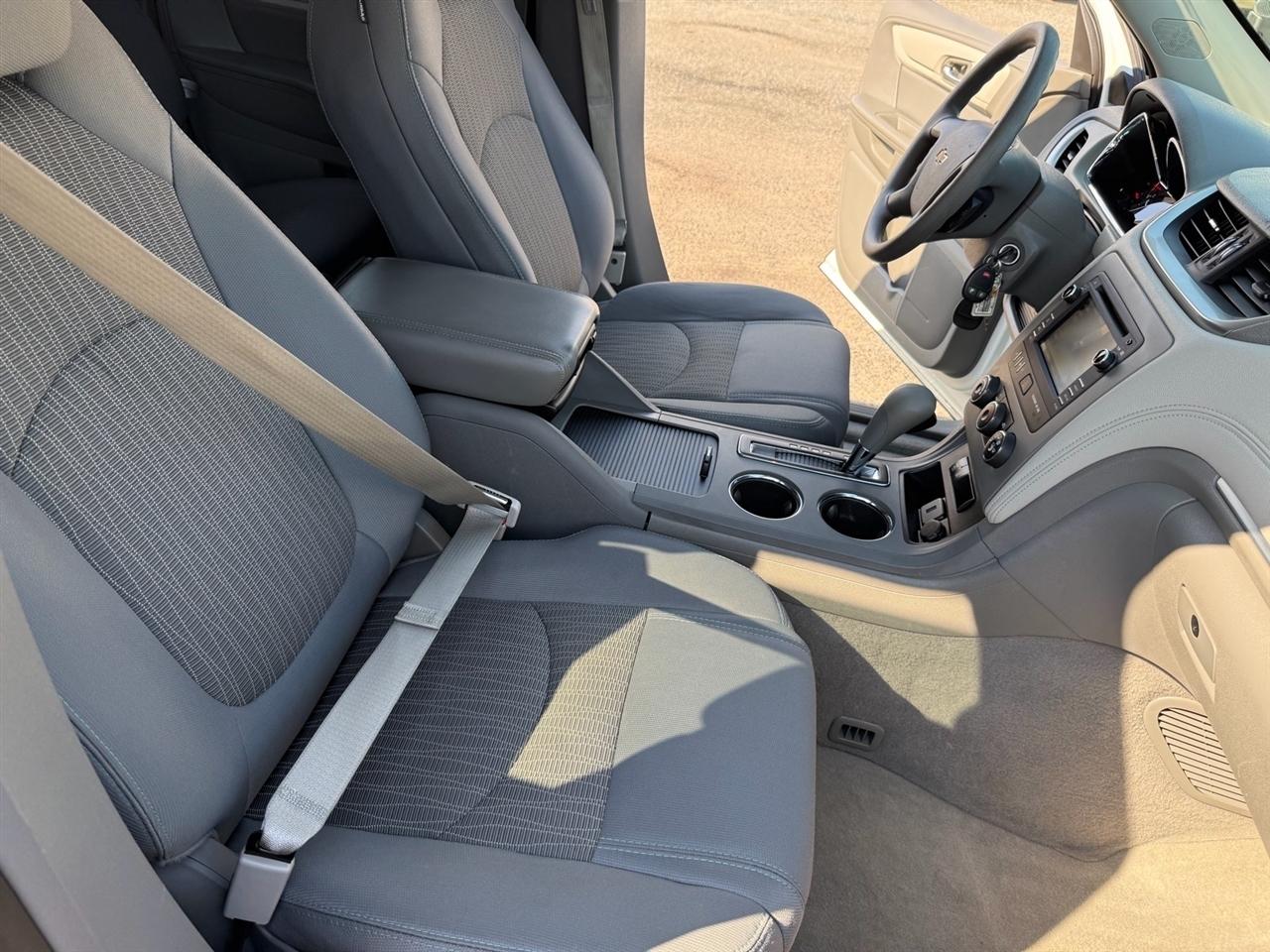 Chevrolet Traverse AWD 4dr LS 2015