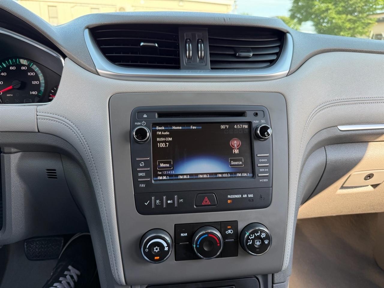 Chevrolet Traverse AWD 4dr LS 2015