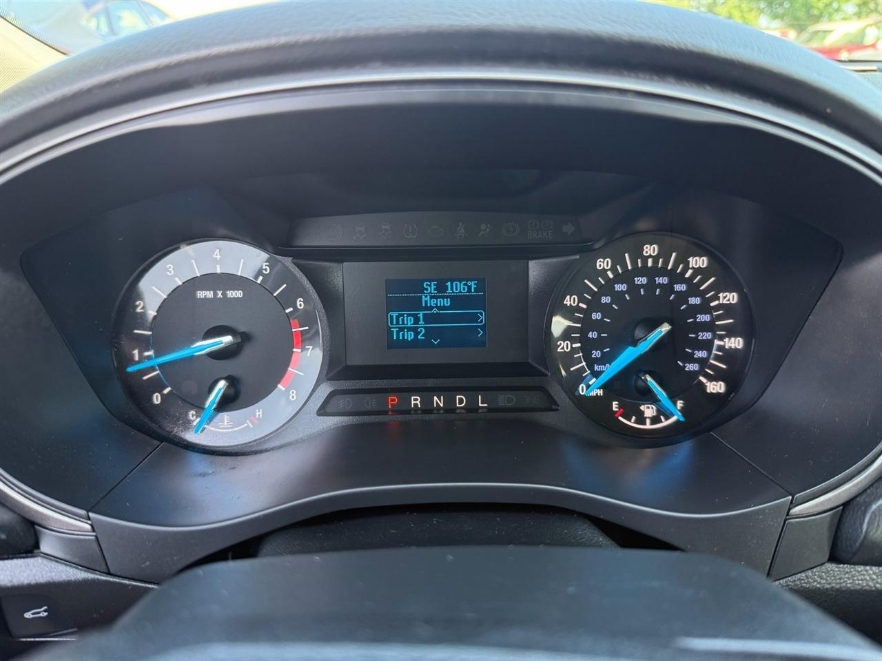 Ford Fusion S FWD 2017