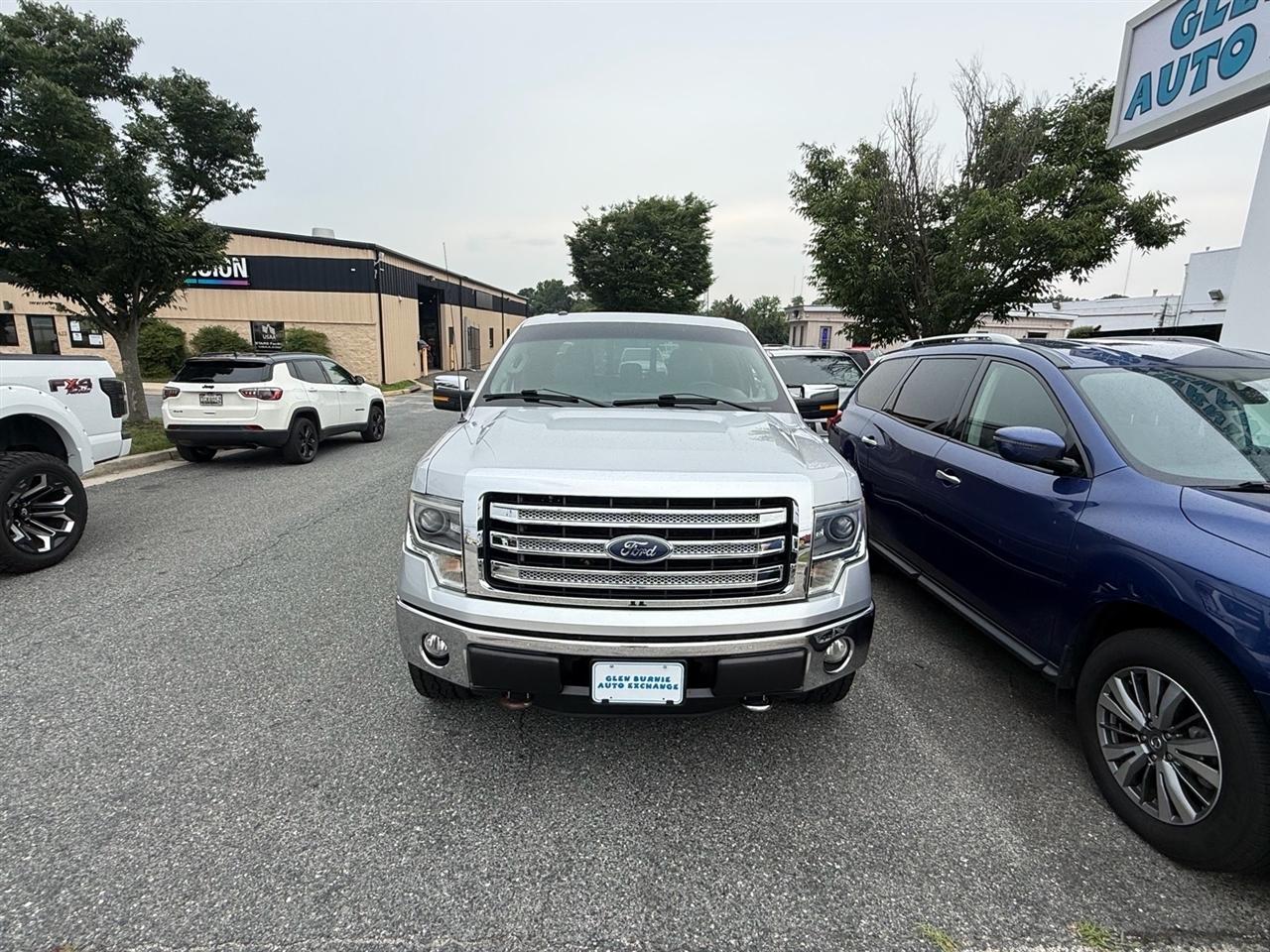 Ford F-150 4WD SuperCrew 145" Lariat 2014
