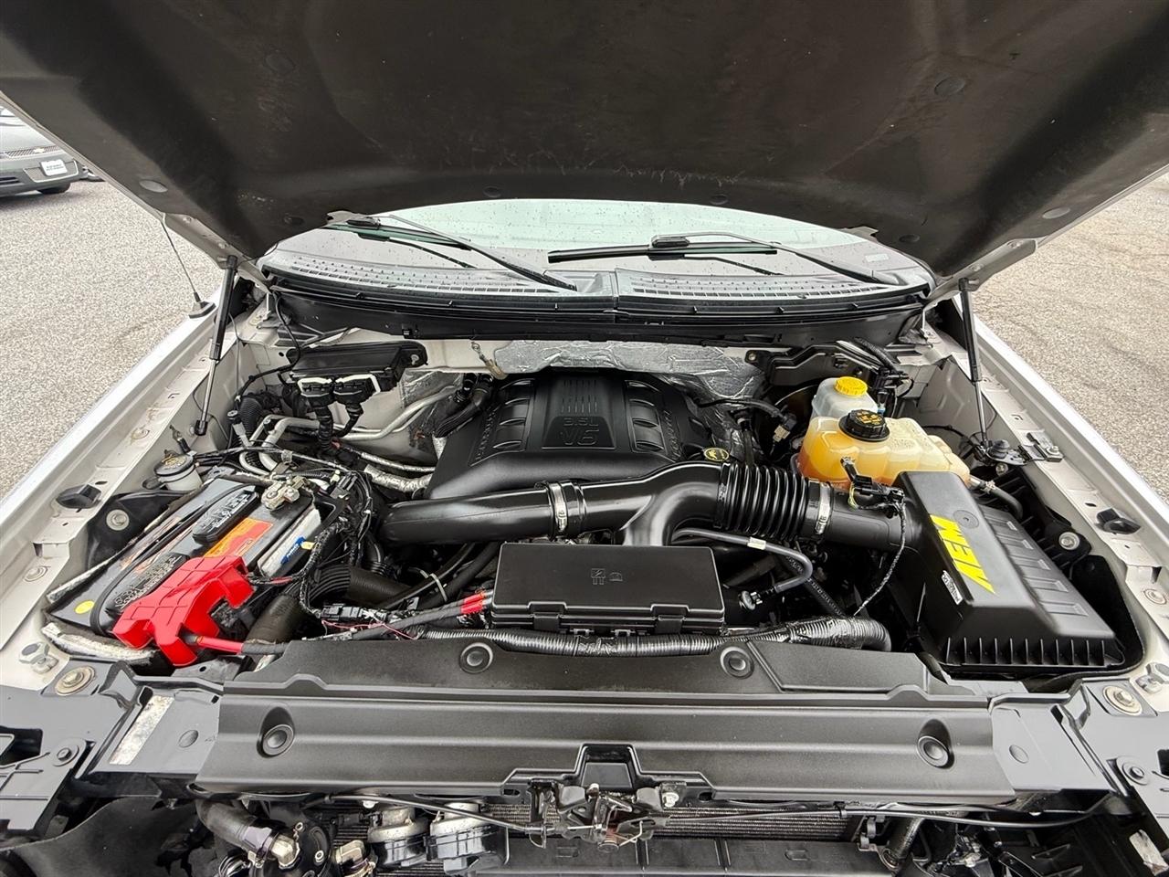 Ford F-150 4WD SuperCrew 145" Lariat 2014