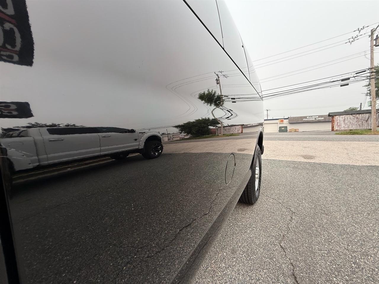 Chevrolet Express Passenger RWD 2500 135" LS 2014