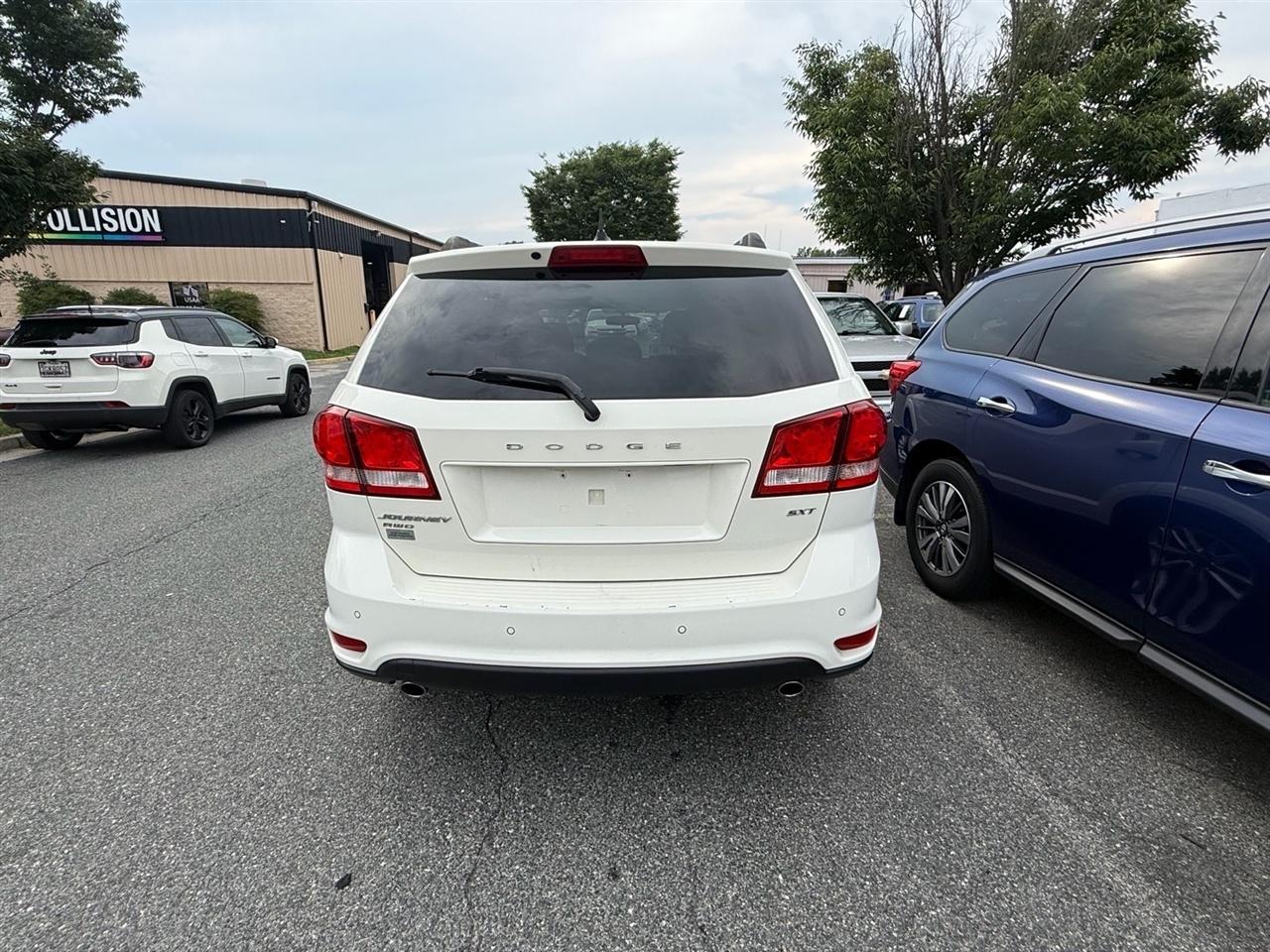 Dodge Journey AWD 4dr SXT 2014