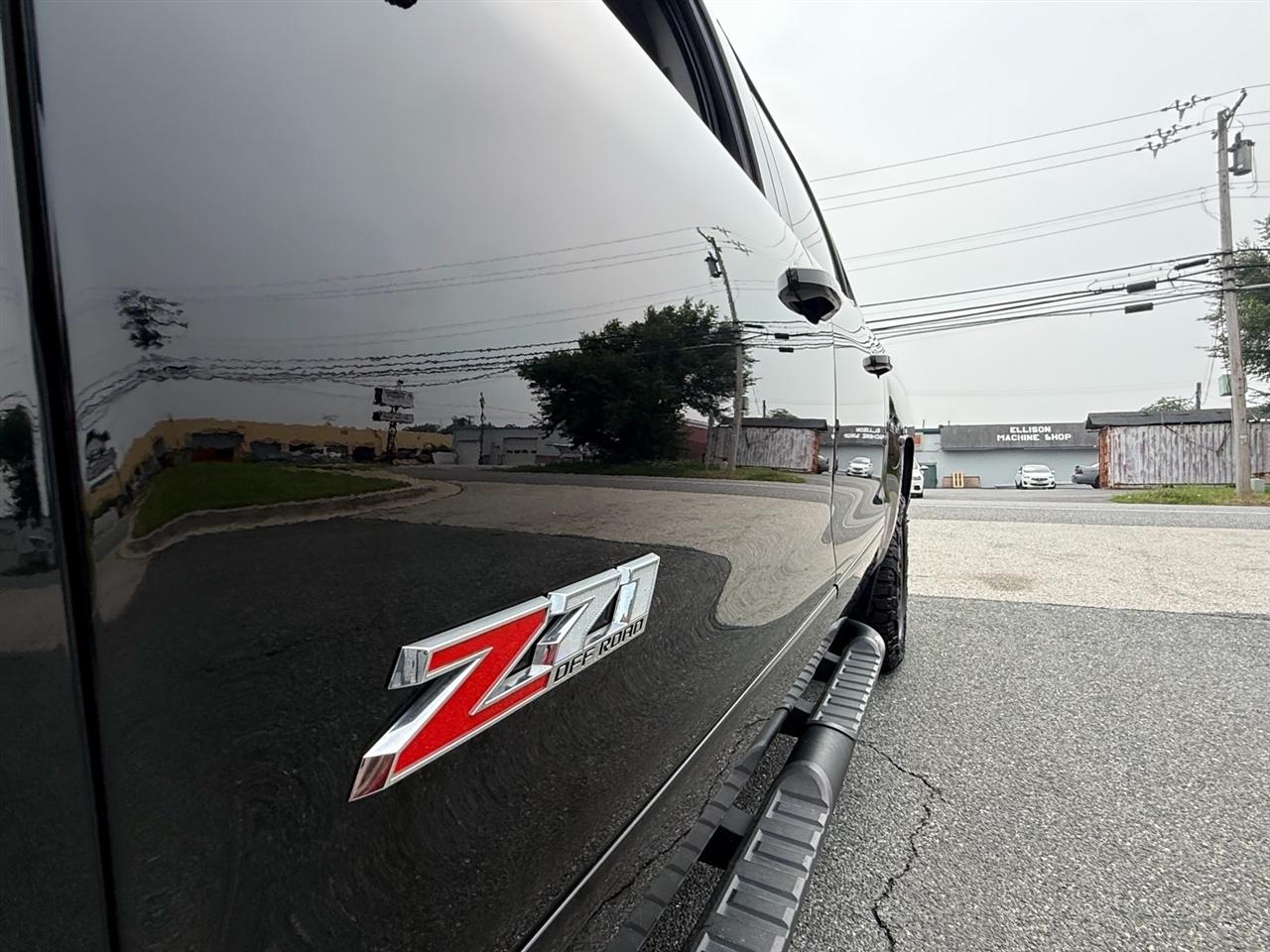 Chevrolet Silverado 1500 4WD Crew Cab 143.5" LTZ w/2LZ 2018