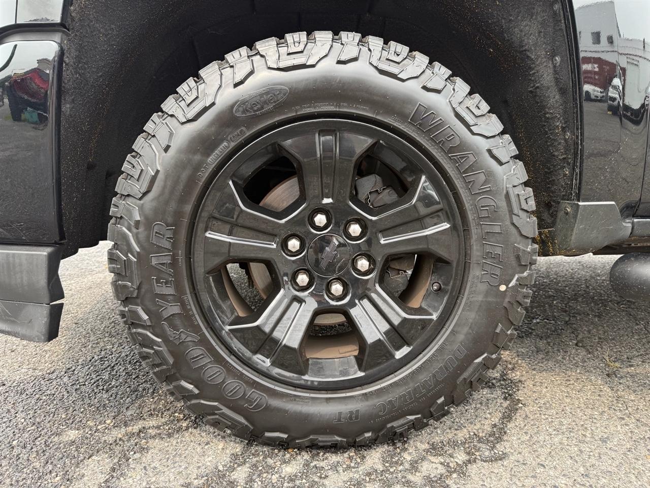 Chevrolet Silverado 1500 4WD Crew Cab 143.5" LTZ w/2LZ 2018