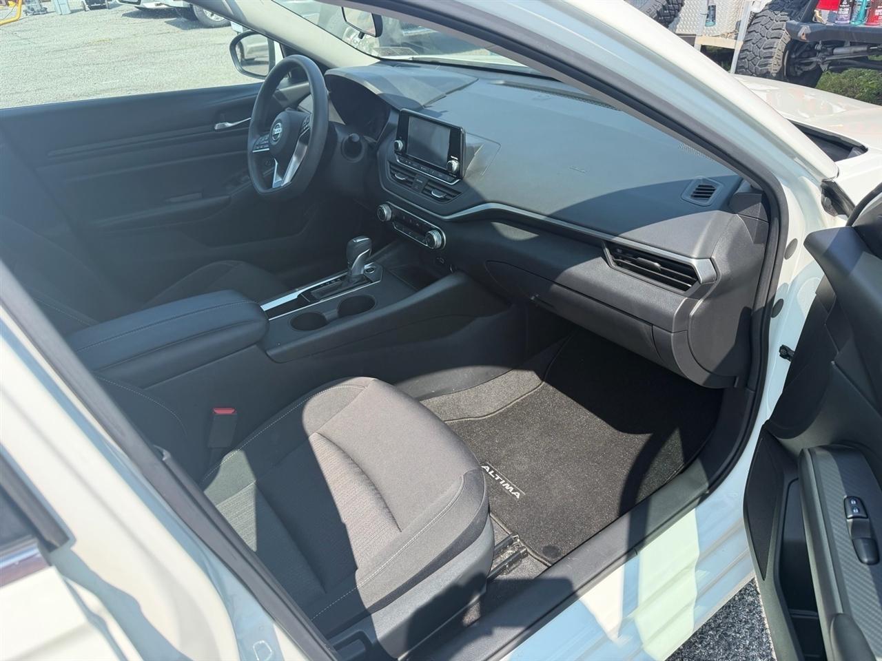 Nissan Altima 2.5 S Sedan 2021