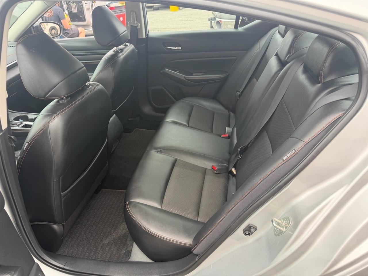 Nissan Altima 2.5 SR Sedan 2019