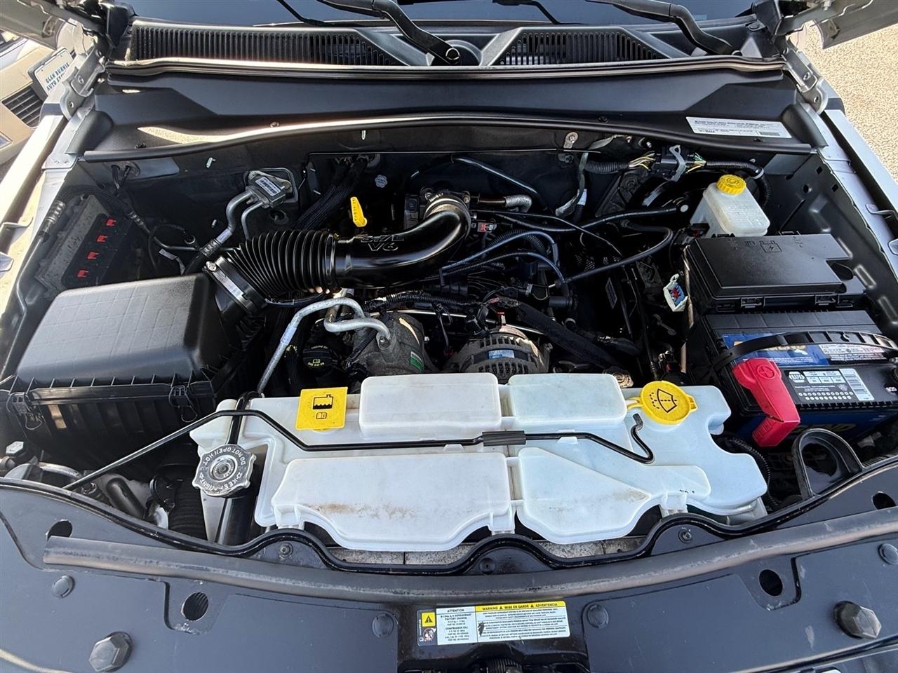 Jeep Liberty 4WD 4dr Sport 2012