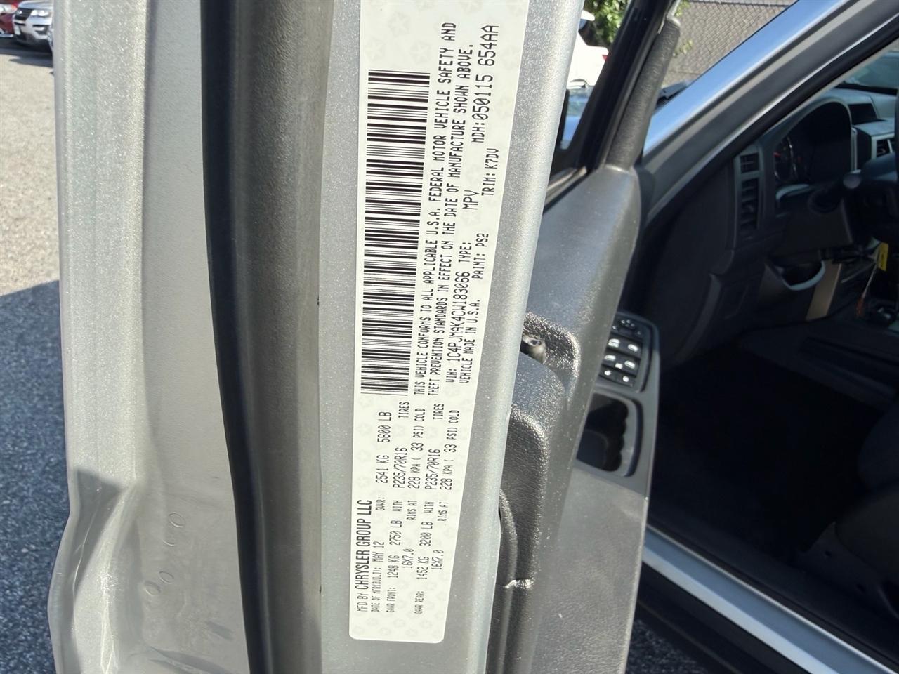 Jeep Liberty 4WD 4dr Sport 2012