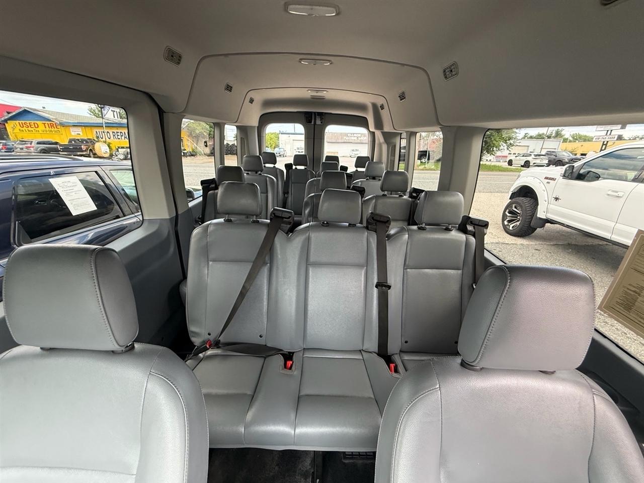 Ford Transit Passenger Wagon T-350 148" Med Roof XL Sliding RH Dr 2019