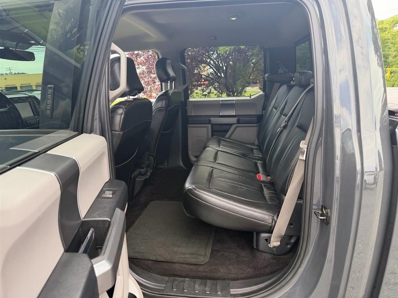 Ford F-150 Lariat 4WD SuperCrew 5.5' Box 2017