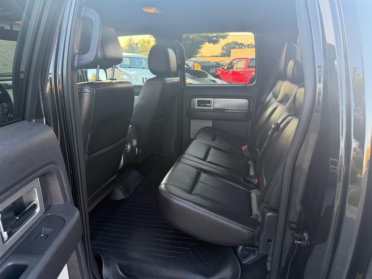 Ford F-150 4WD SuperCrew 145" King Ranch 2013