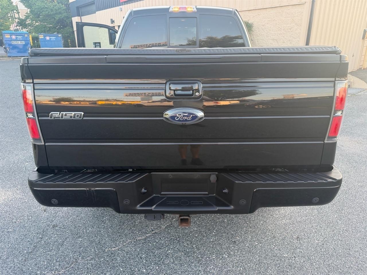 Ford F-150 4WD SuperCrew 145" King Ranch 2013