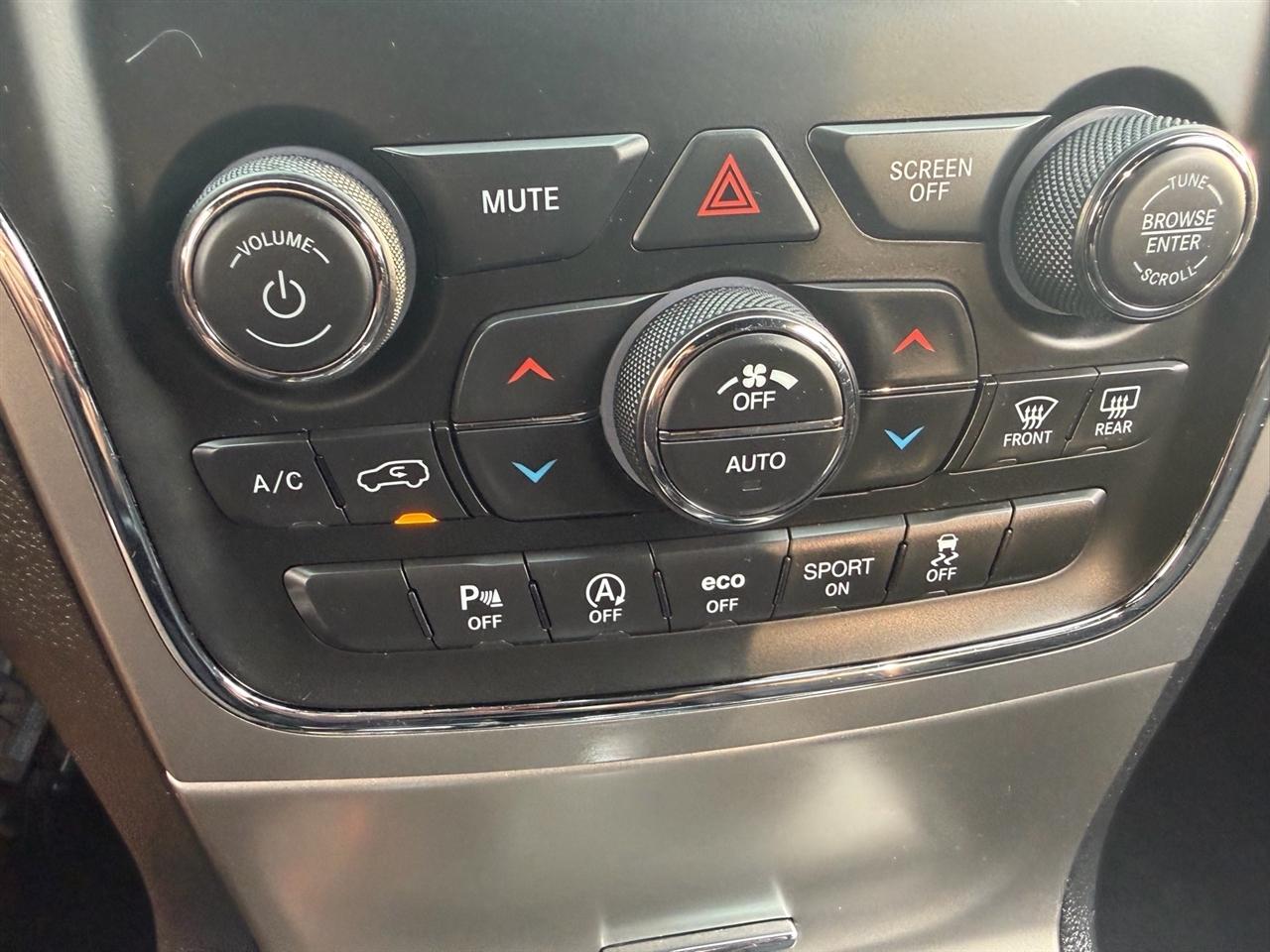 Jeep Grand Cherokee Laredo E 4x4 2021