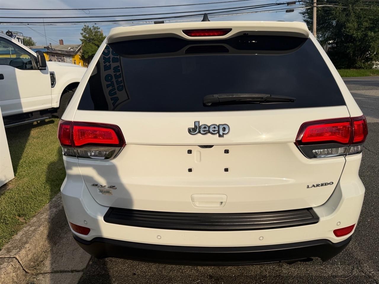 Jeep Grand Cherokee Laredo E 4x4 2021