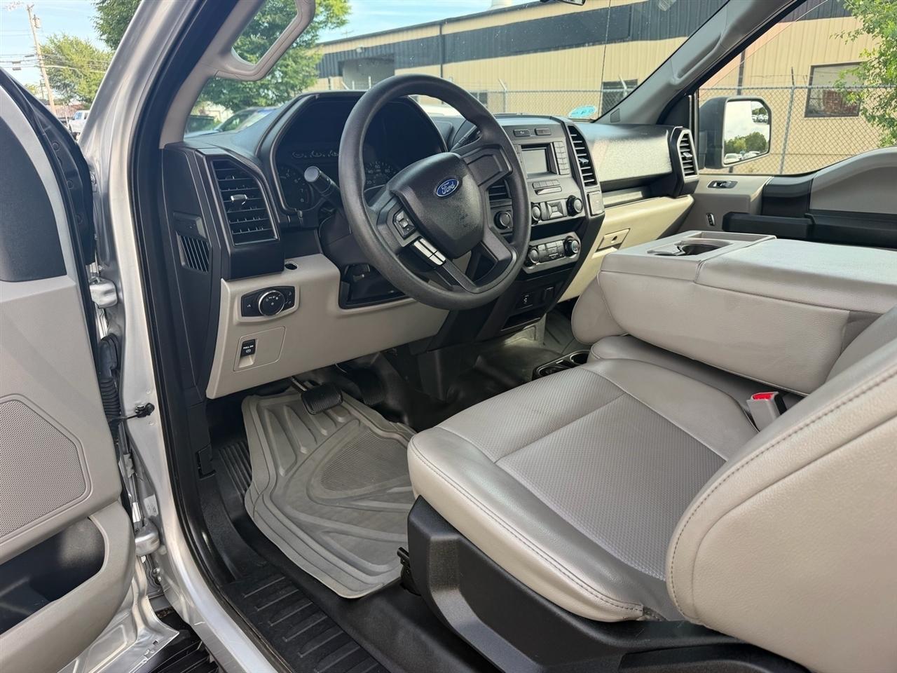 Ford F-150 XLT 4WD SuperCab 6.5' Box 2017