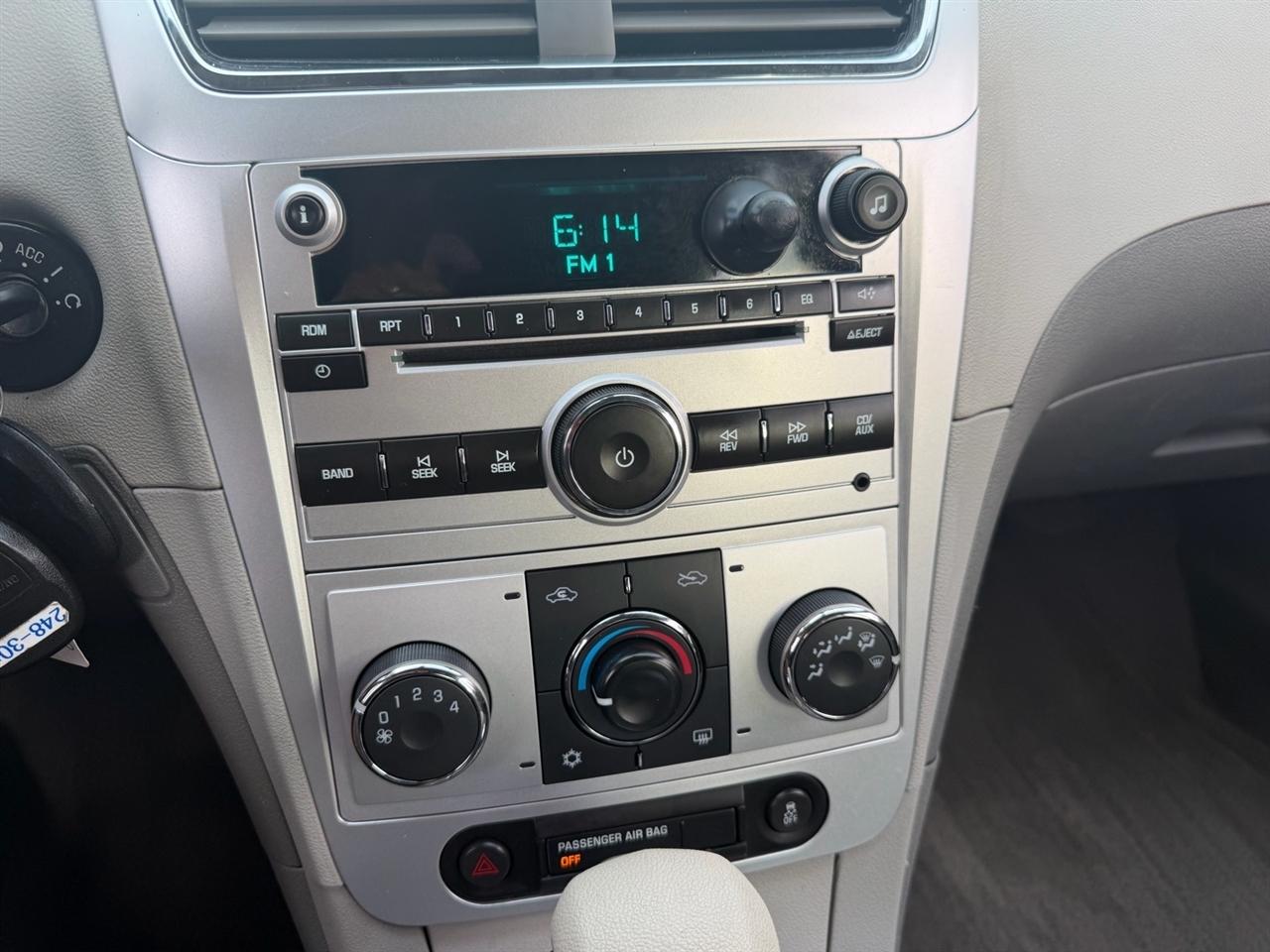 Chevrolet Malibu 4dr Sdn LS w/1FL 2012