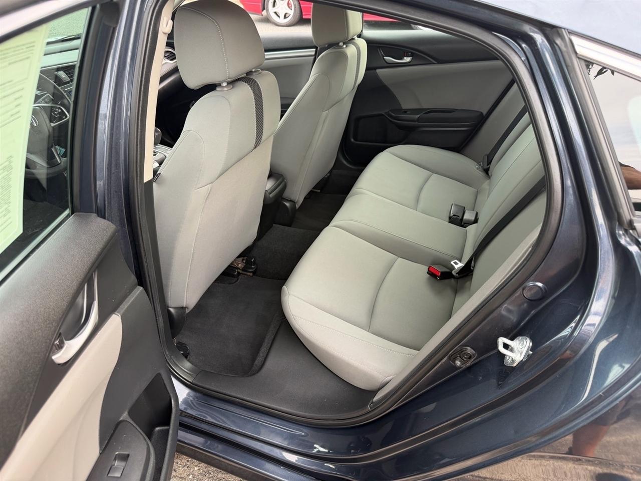 Honda Civic Sedan LX CVT 2021