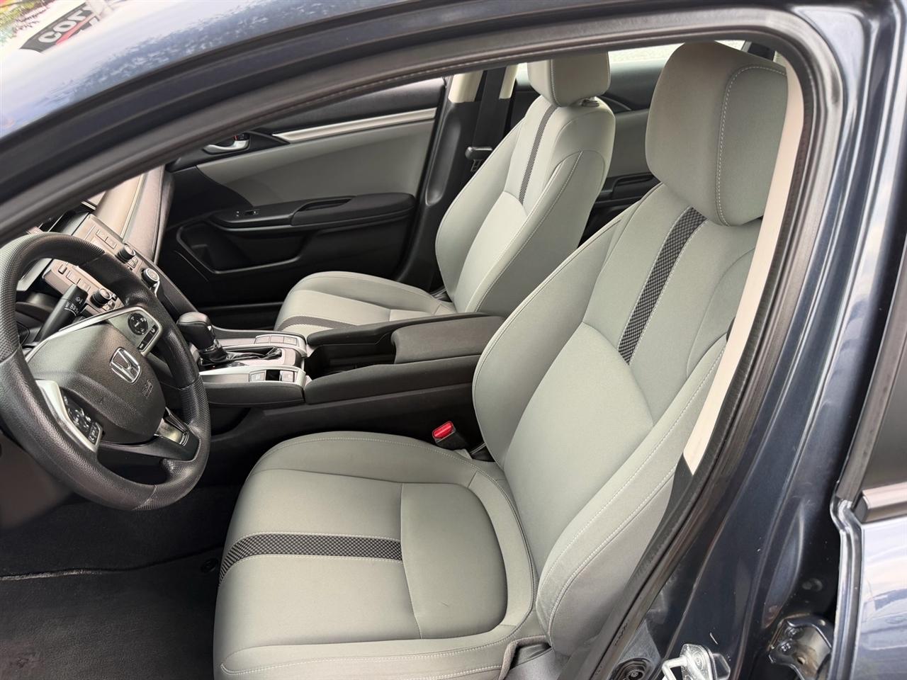 Honda Civic Sedan LX CVT 2021