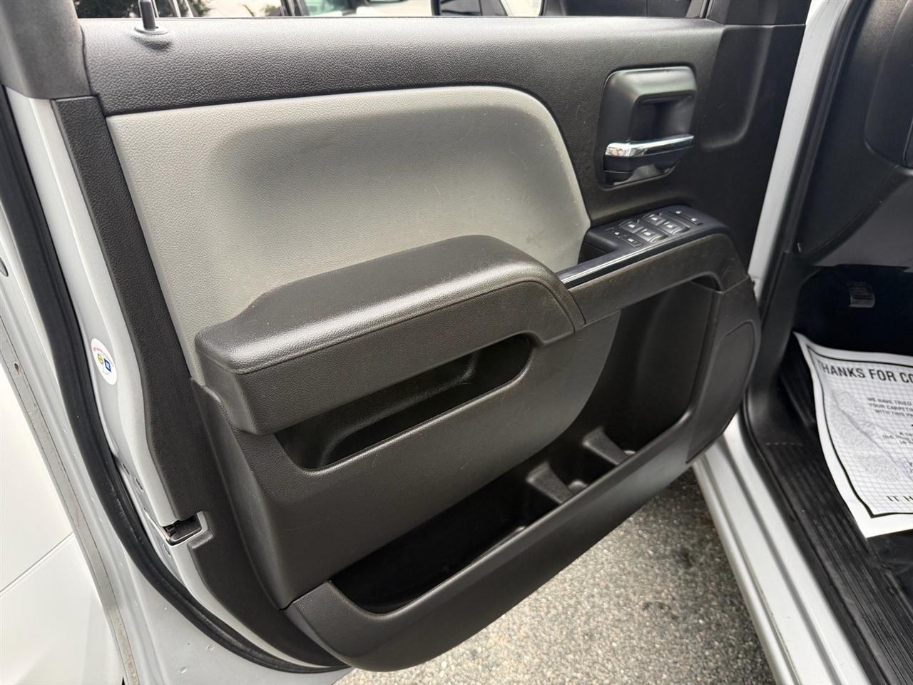 Chevrolet Silverado 3500HD 4WD Double Cab 158.1" Work Truck 2017