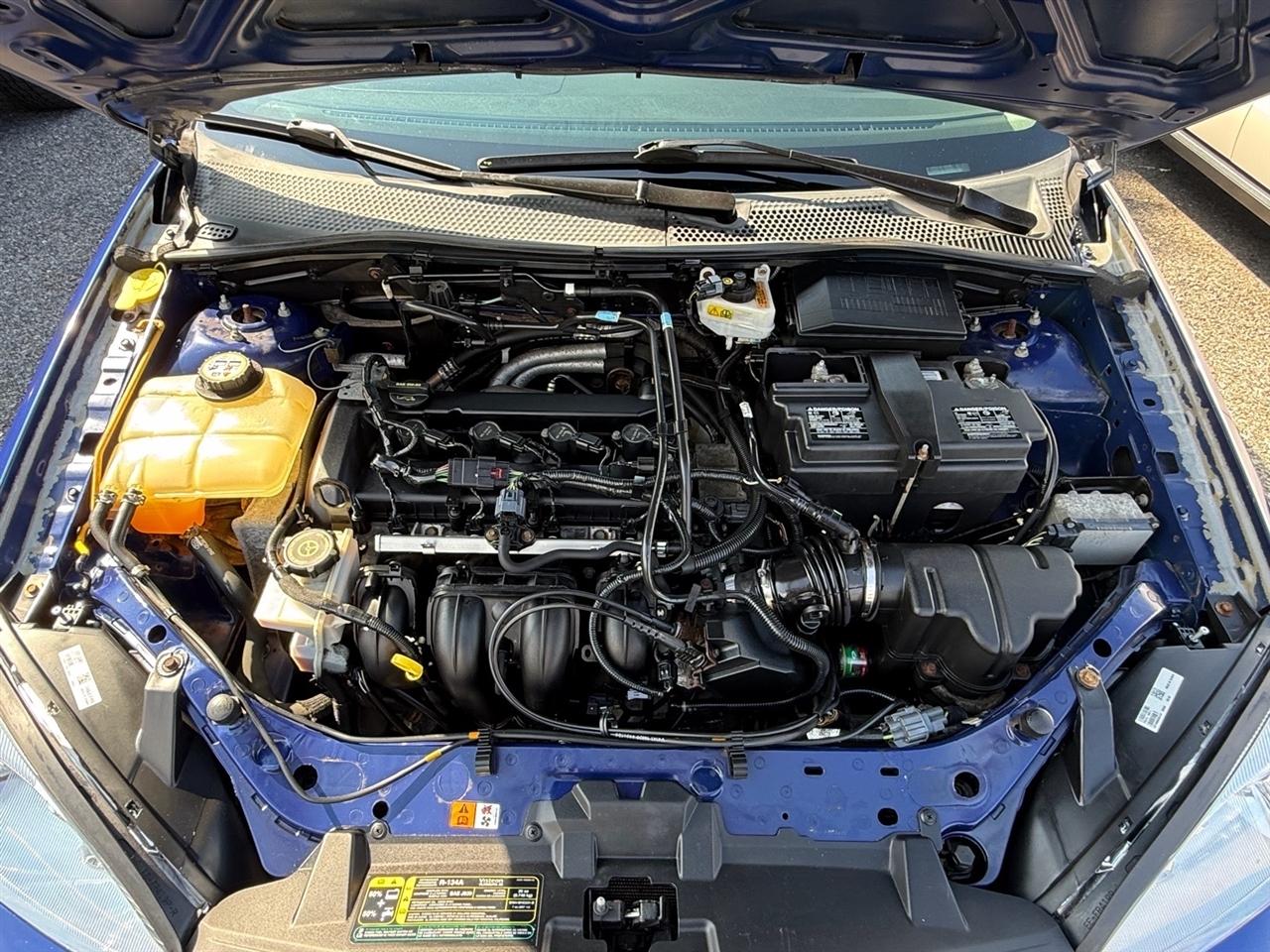 Ford Focus 4dr Sdn ZX4 SES 2006