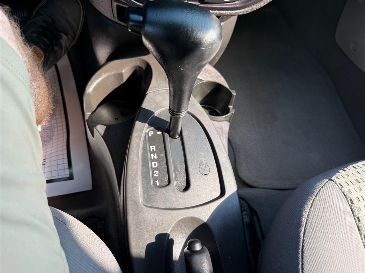 Ford Focus 4dr Sdn ZX4 SES 2006