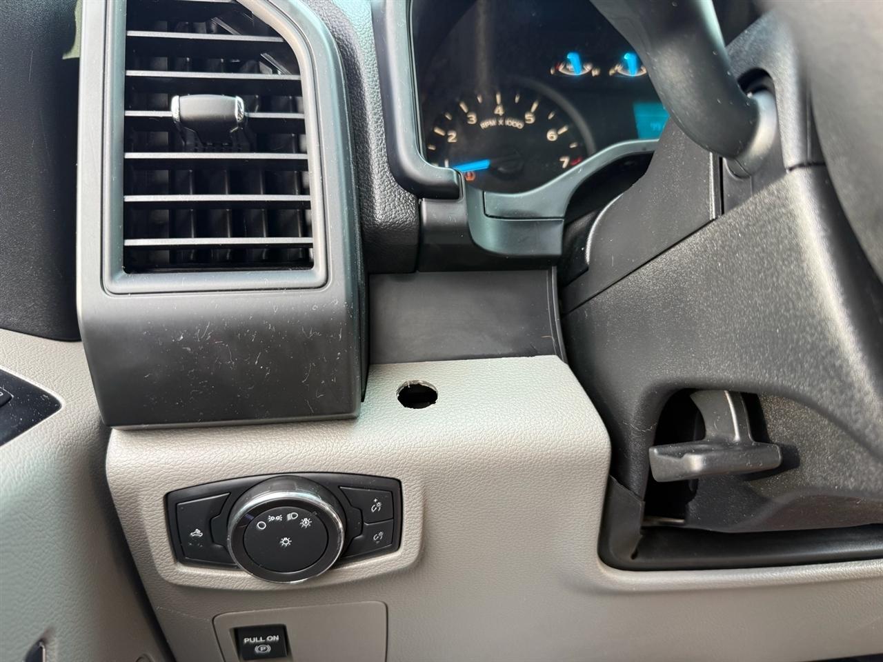 Ford F-150 4WD SuperCab 145" XLT 2015