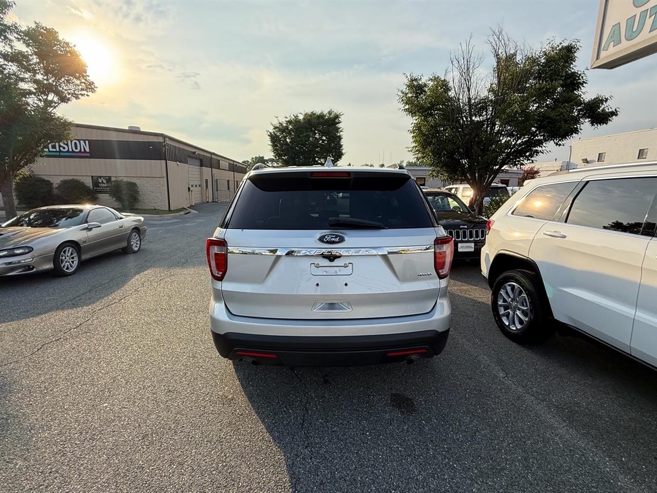 Ford Explorer 4WD 4dr Base 2016