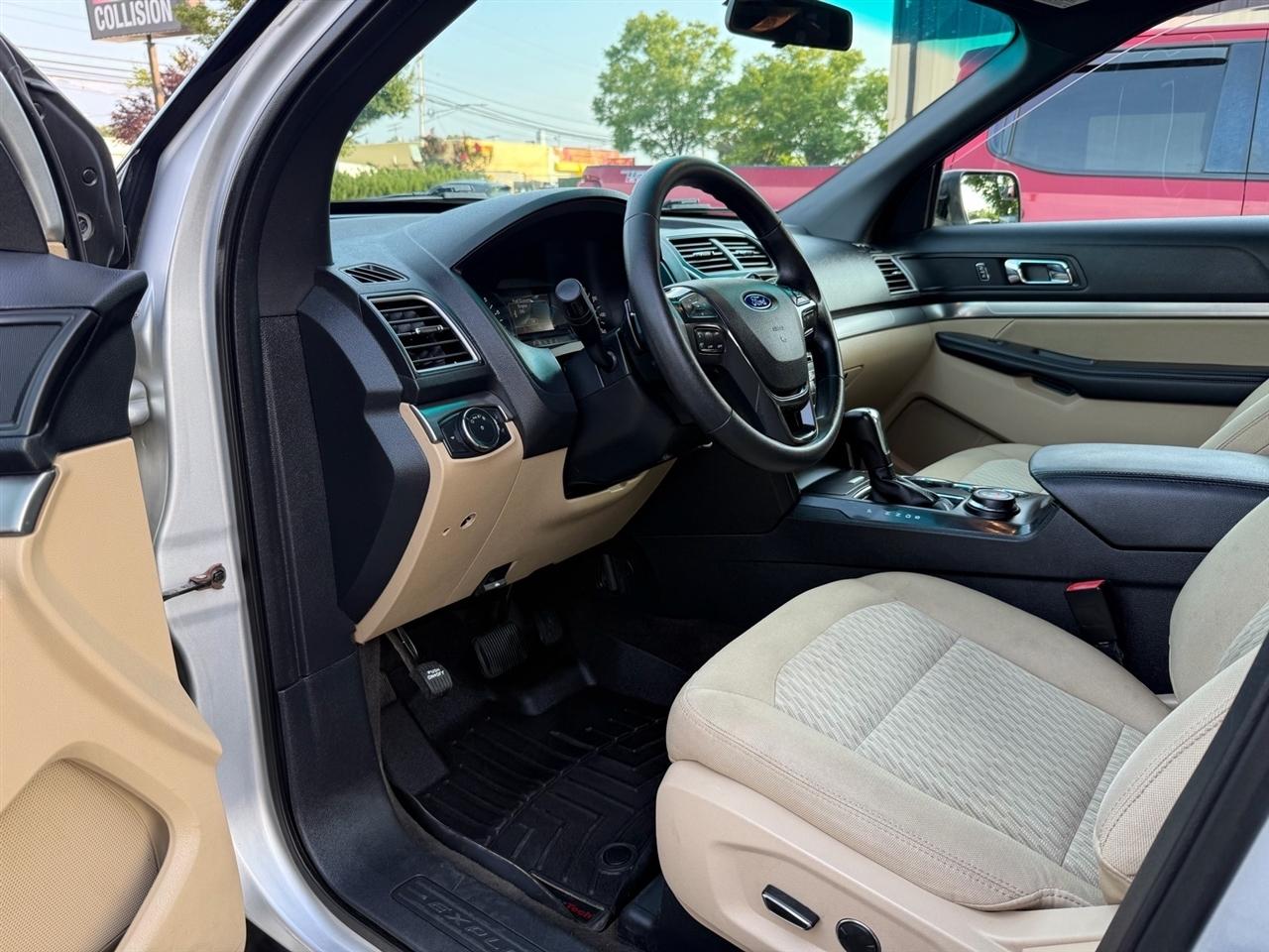 Ford Explorer 4WD 4dr Base 2016