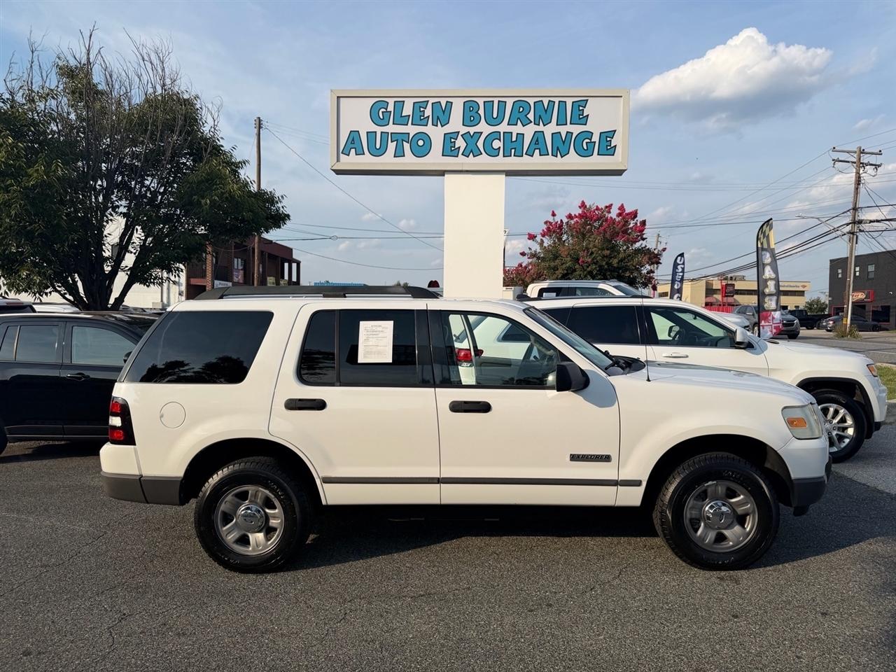 Ford Explorer 4dr 114" WB 4.0L XLS 4WD 2006