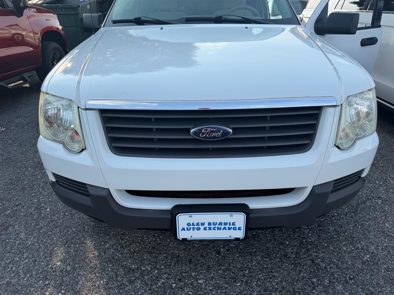 Ford Explorer 4dr 114" WB 4.0L XLS 4WD 2006