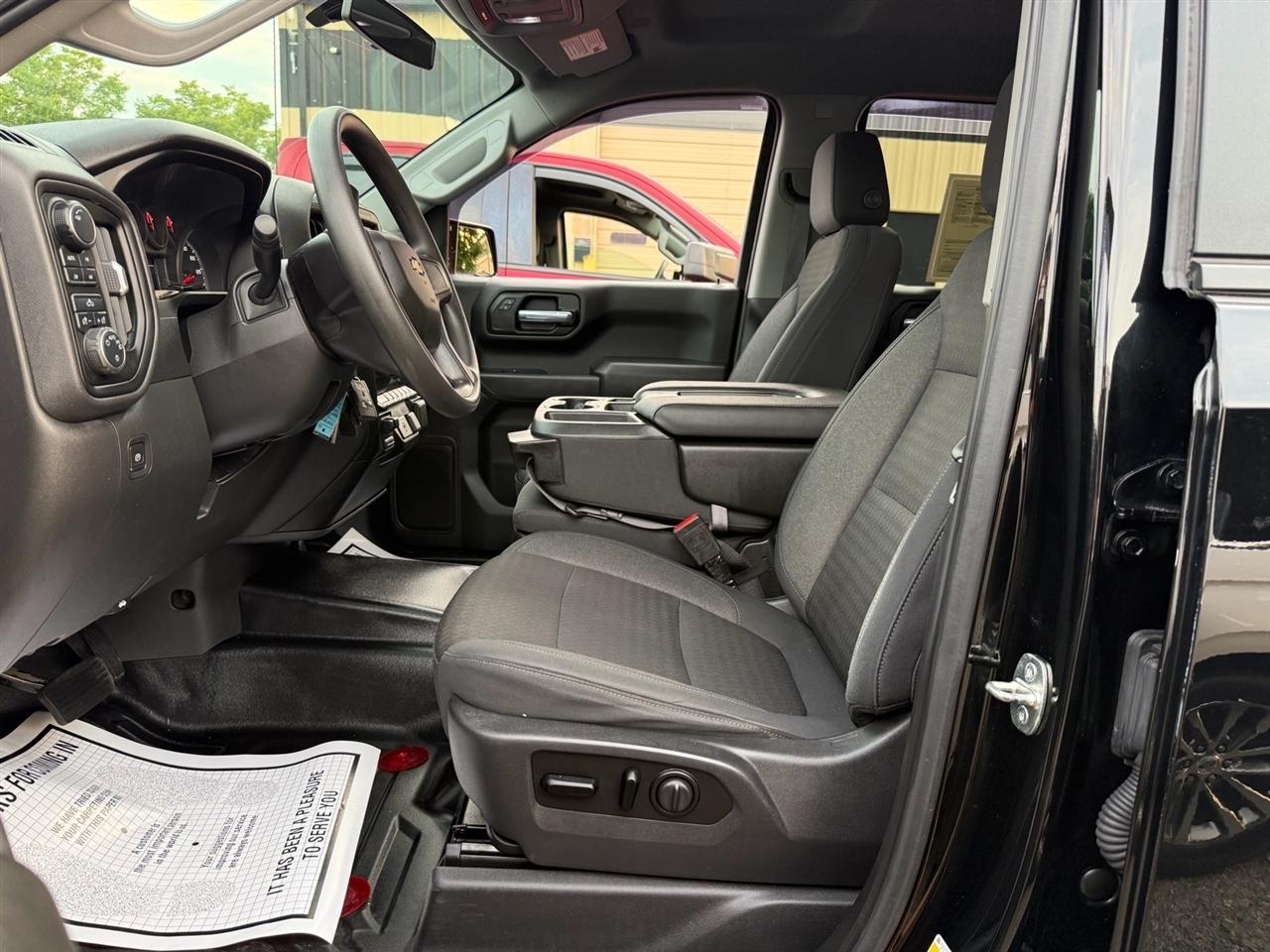 Chevrolet Silverado 1500 4WD Crew Cab 147" Work Truck 2020