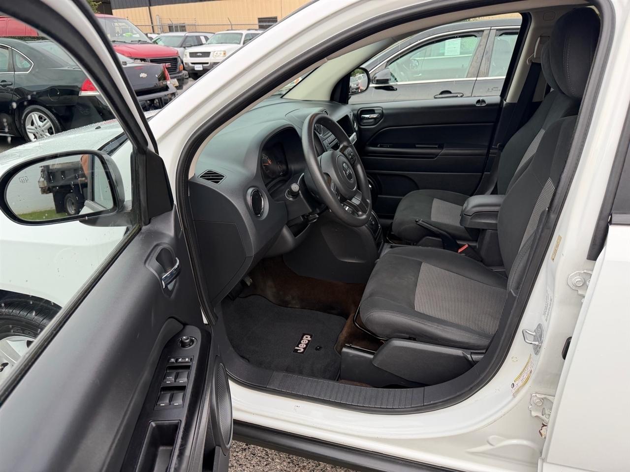 Jeep Compass 4WD 4dr Sport 2014