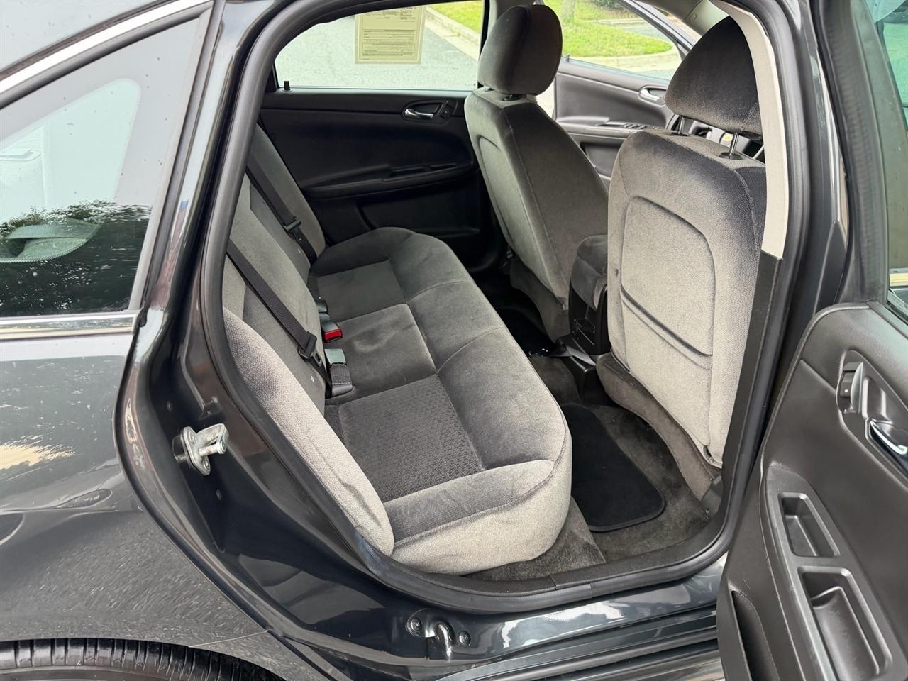 Chevrolet IMPALA LS  2012