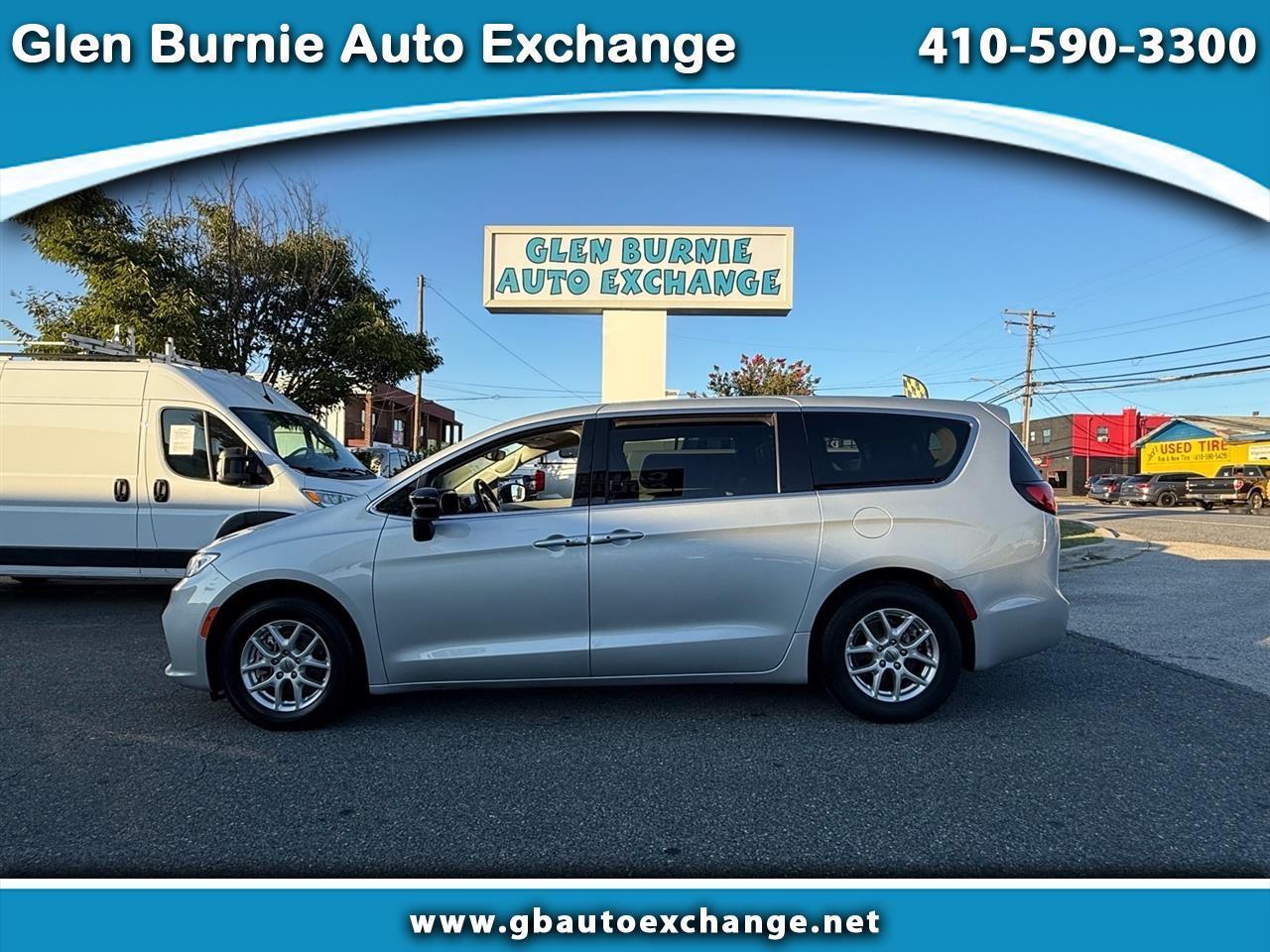 Chrysler Pacifica Touring L FWD 2024