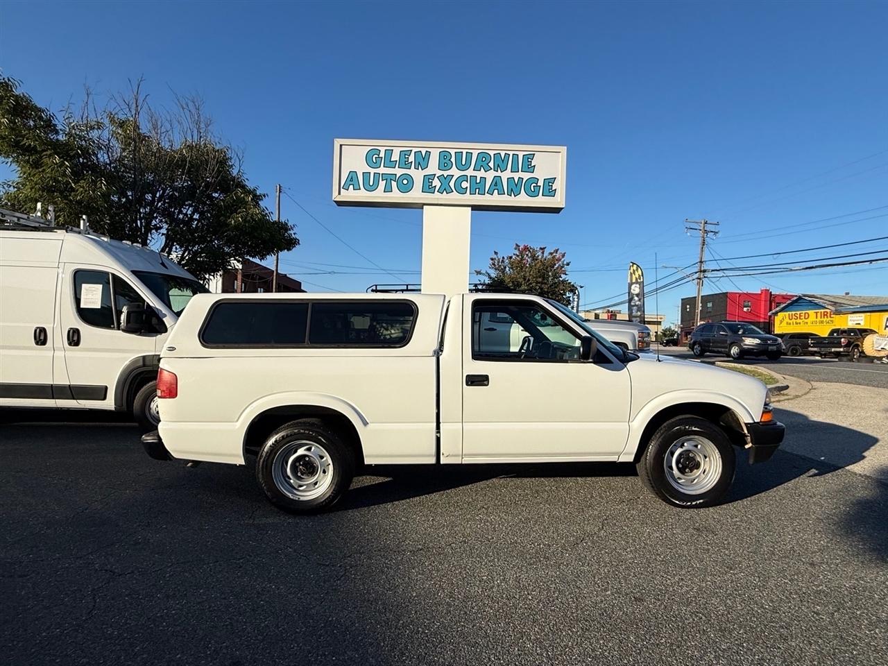 Chevrolet S-10 Reg Cab 108" WB 2003