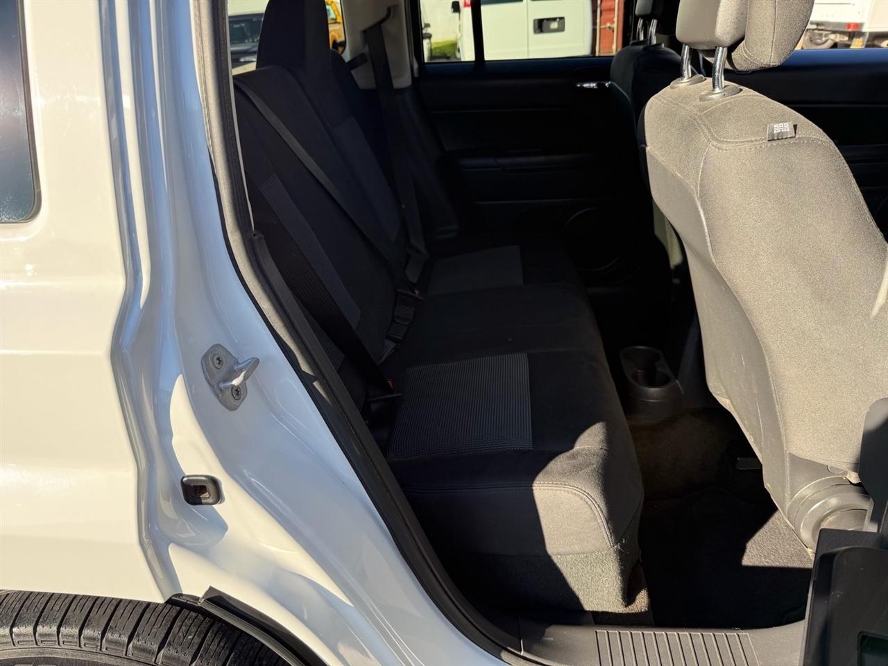 Jeep Patriot 4WD 4dr Sport 2014