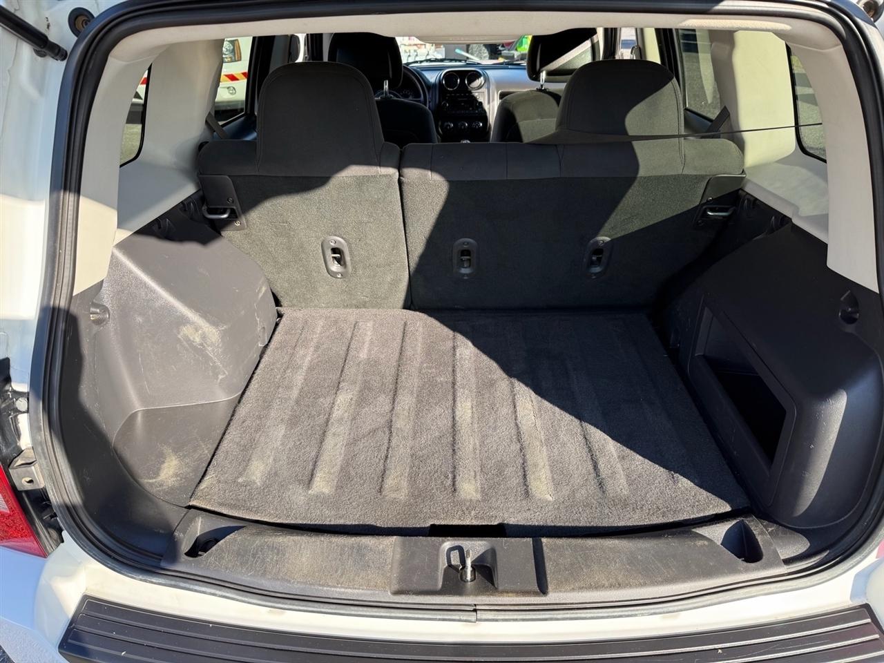 Jeep Patriot 4WD 4dr Sport 2014