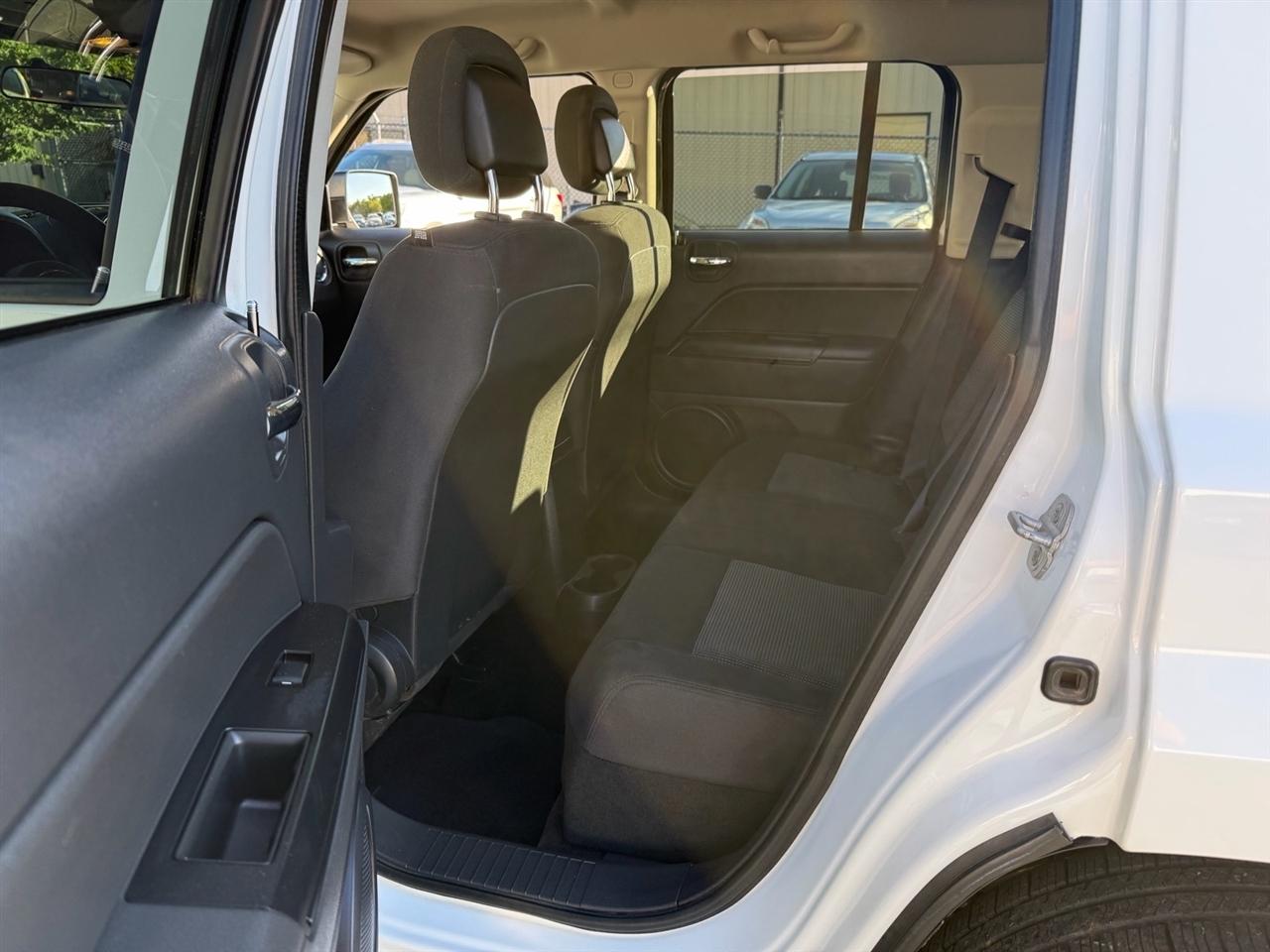 Jeep Patriot 4WD 4dr Sport 2014