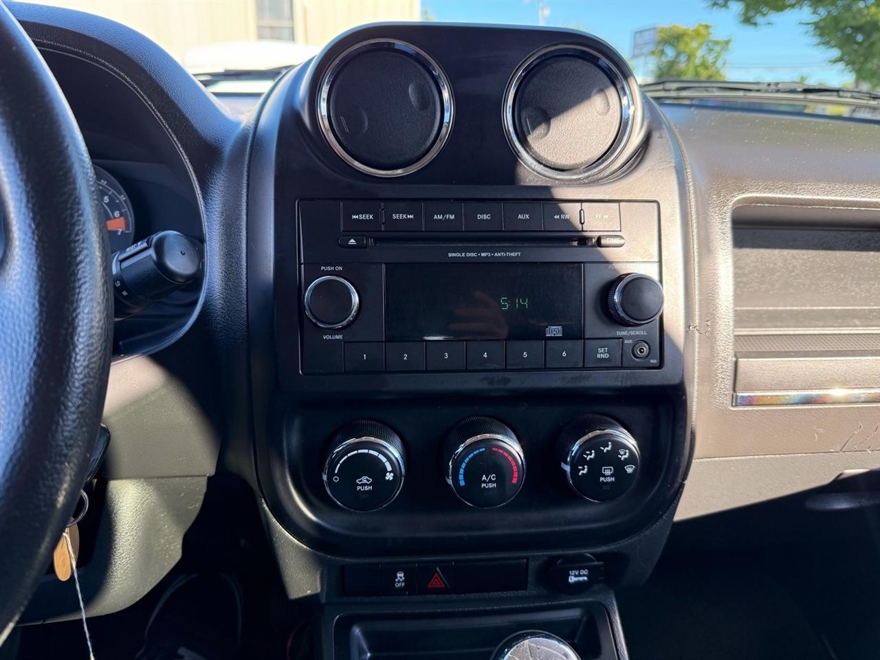Jeep Patriot 4WD 4dr Sport 2014