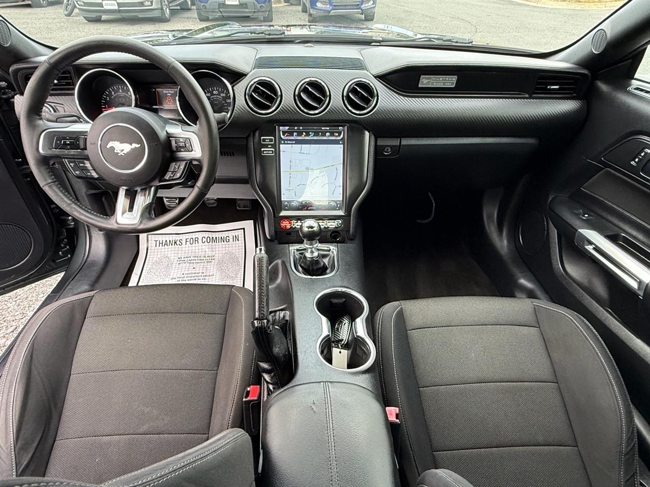 Ford Mustang 2dr Fastback V6 2015