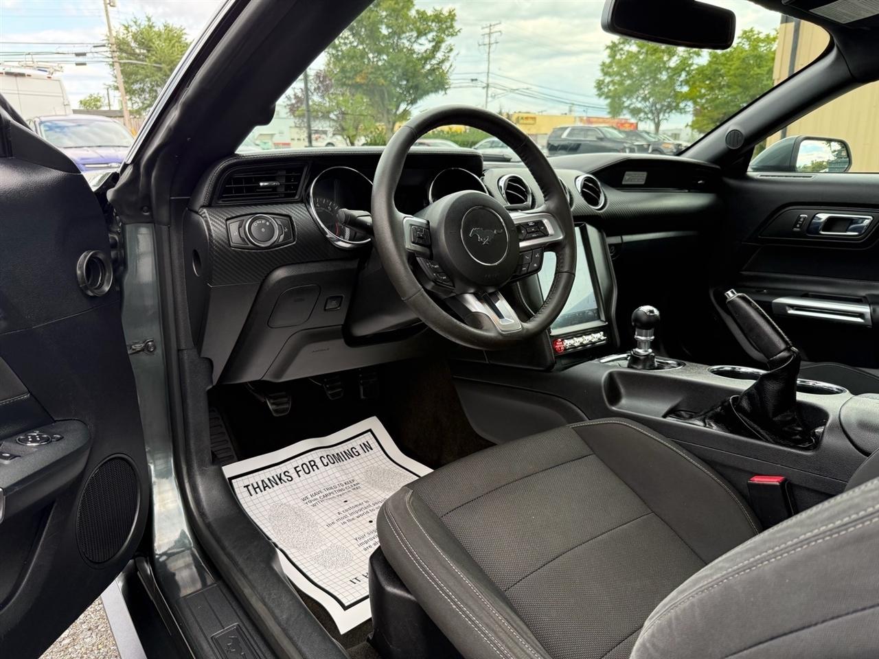 Ford Mustang 2dr Fastback V6 2015