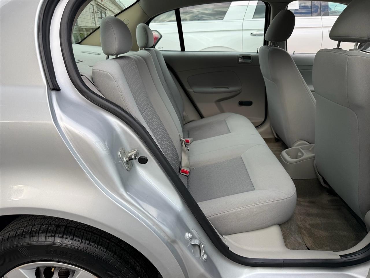 Chevrolet Cobalt 4dr Sdn LS 2008