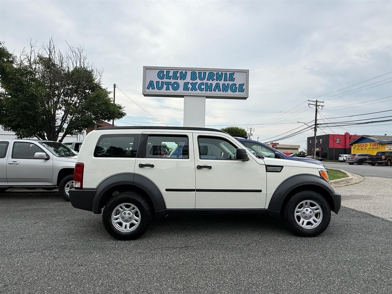 Dodge Nitro 4WD 4dr SXT 2008