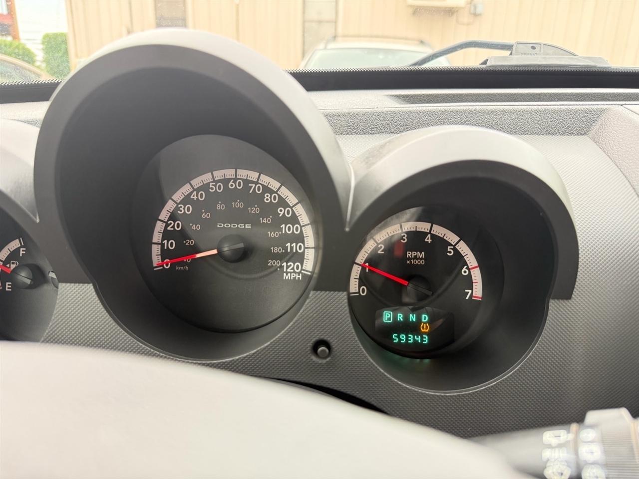 Dodge Nitro 4WD 4dr SXT 2008