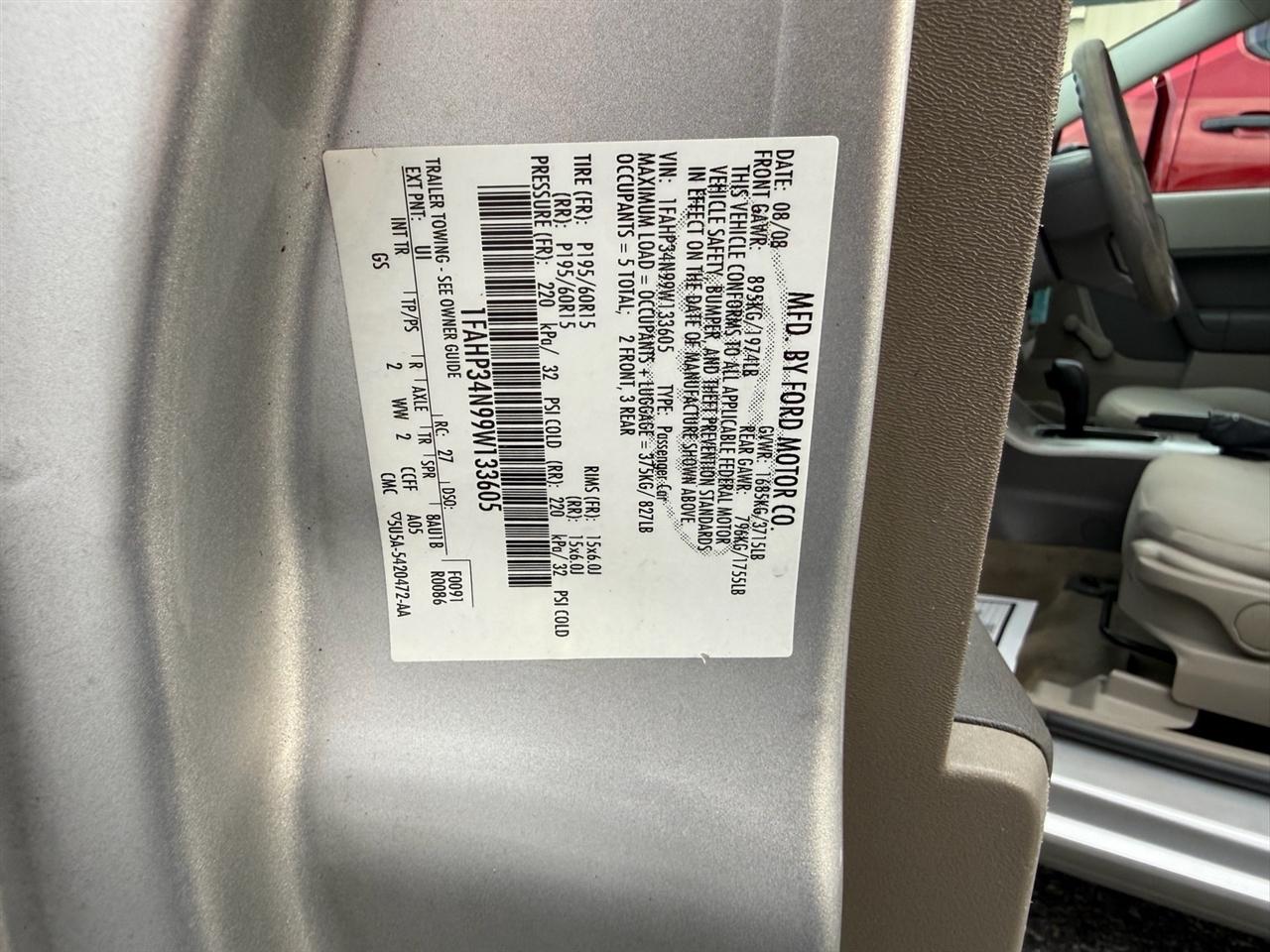 Ford Focus 4dr Sdn S 2009